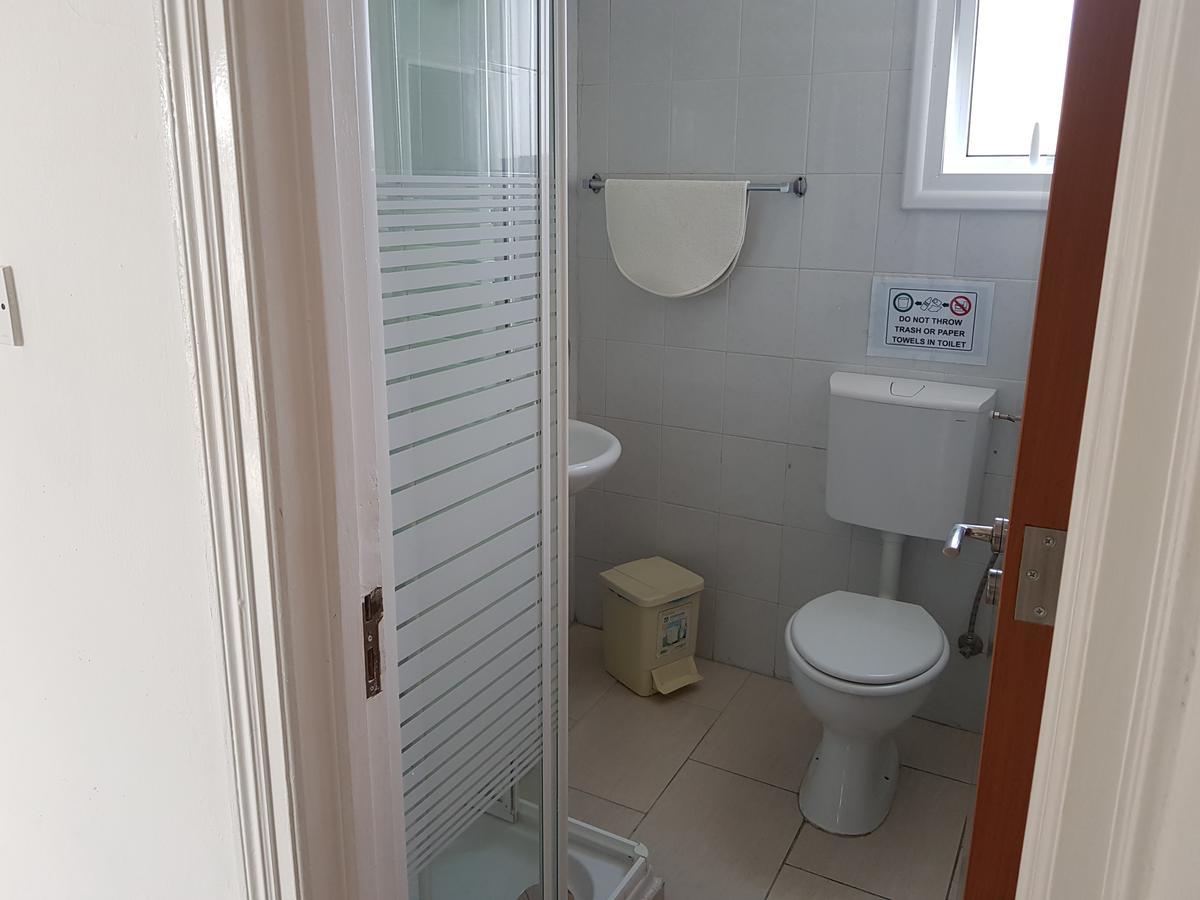Ferienwohnung Valentinos Court Paphos Exterior foto