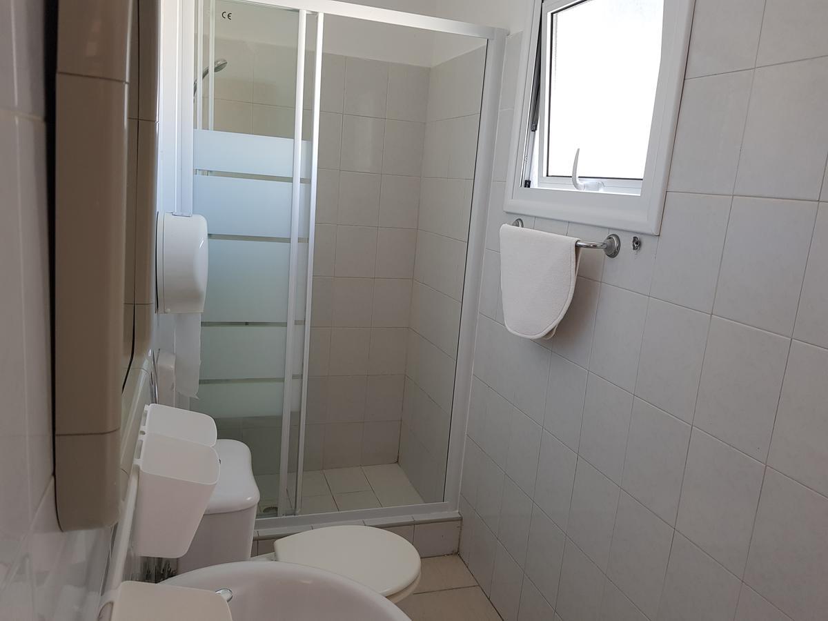 Ferienwohnung Valentinos Court Paphos Exterior foto